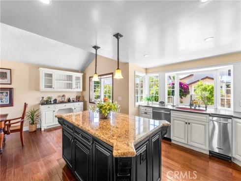6402 Cantiles Avenue, Cypress, CA