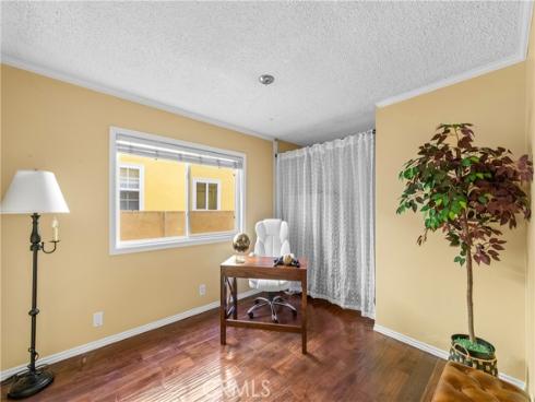 6402 Cantiles Avenue, Cypress, CA