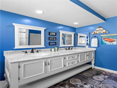 6402 Cantiles Avenue, Cypress, CA