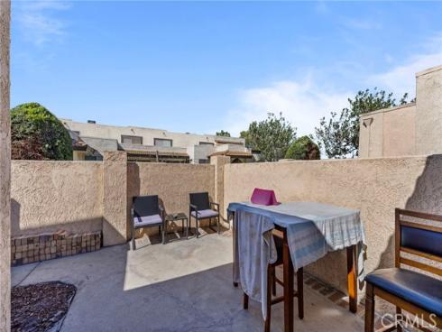 9861 Newport Way, Cypress, CA