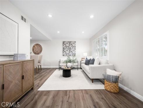 4194 Paseo De Oro , Cypress, CA