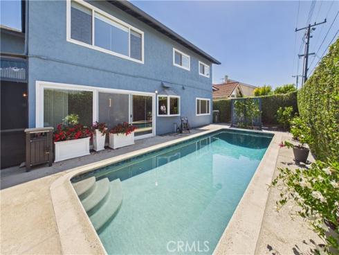 5089 Saratoga Avenue, Cypress, CA