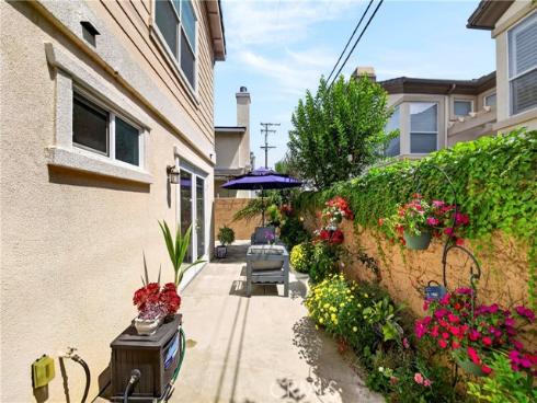8692 Belmont A , Cypress, CA