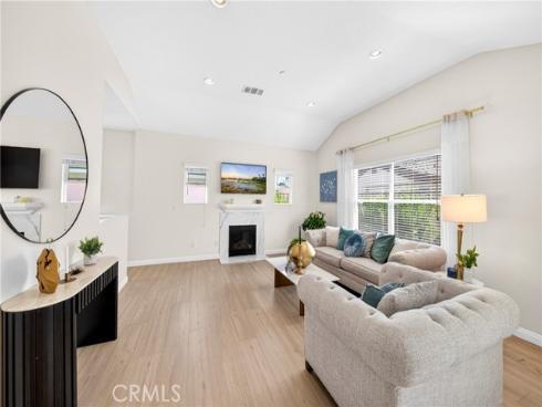 8692 Belmont A , Cypress, CA