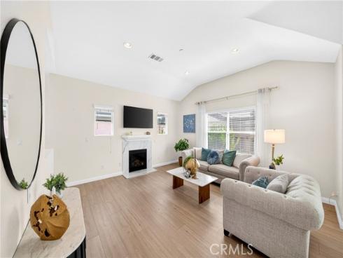 8692 Belmont A , Cypress, CA