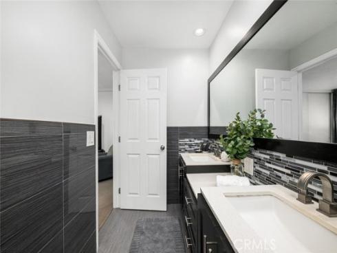 10018 Bloomfield , Cypress, CA