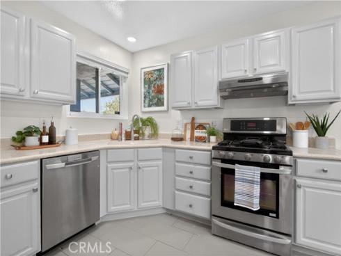 6692 Kiwi Cir , Cypress, CA