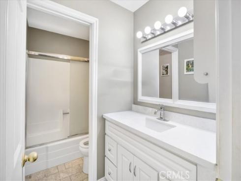 8561 La Salle 53 , Cypress, CA