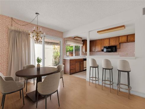 10031 Delano , Cypress, CA