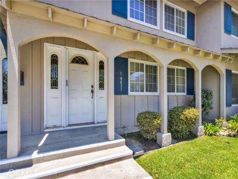 10031 Delano , Cypress, CA