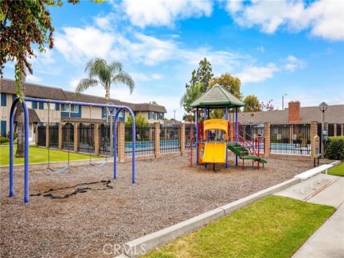 4469 Larwin Ave , Cypress, CA