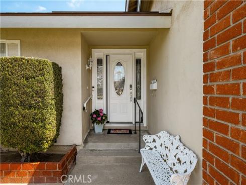 5153 Melbourne , Cypress, CA