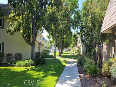 4042 Orange Avenue, Cypress, CA