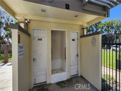 4042 Orange Avenue, Cypress, CA