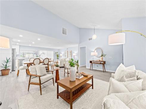 11377 Madeira , Cypress, CA