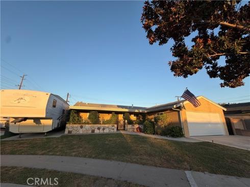 10012 St Stephen , Cypress, CA