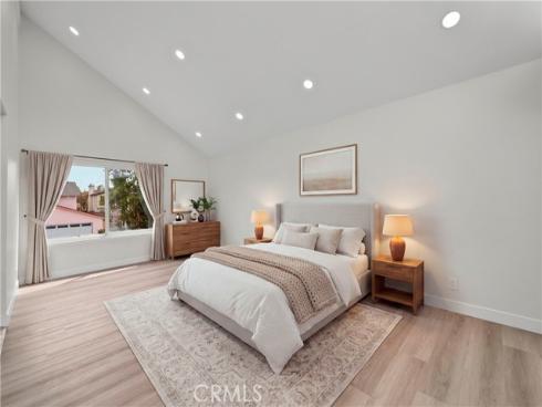 5437 Vista Fortuna , Cypress, CA