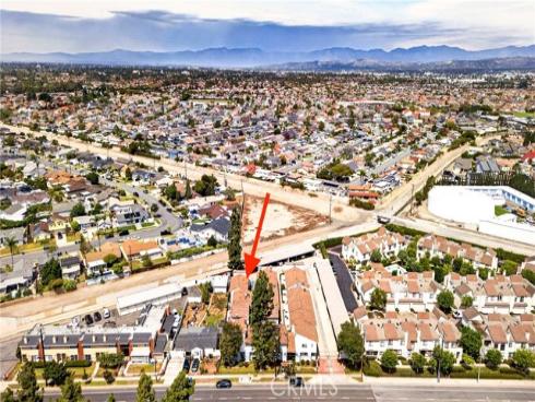 8451 Cedarview Court, Cypress, CA