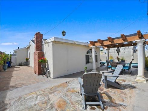 4701 Myra Avenue, Cypress, CA