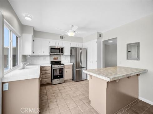 4107 Larwin Avenue, Cypress, CA