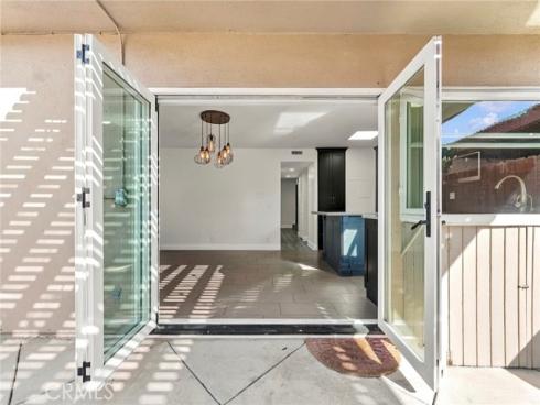 4435 Larwin , Cypress, CA