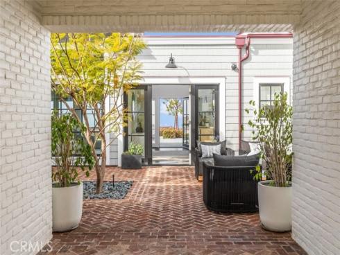 19 Seabreeze Terrace, Dana Point, CA