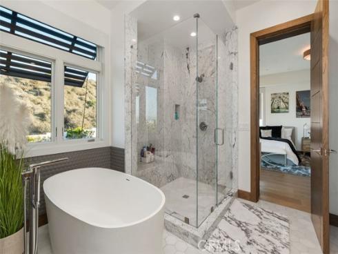 31 Shoreline Drive, Dana Point, CA