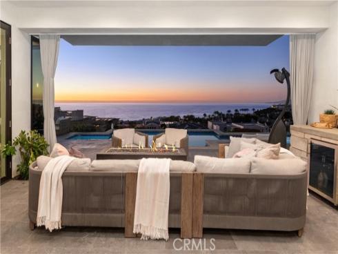 31 Shoreline Drive, Dana Point, CA