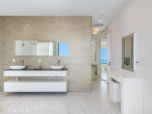 7 Pacific Wave Circle, Dana Point, CA