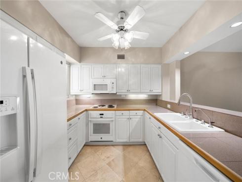 25432  Sea Bluffs  302  Drive, Dana Point, CA