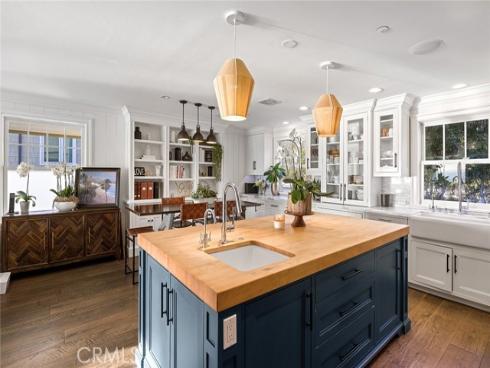 35767  Beach   Road, Dana Point, CA