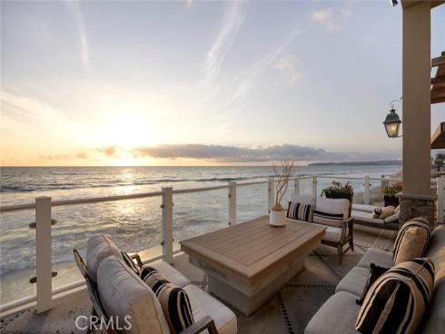 35767  Beach   Road, Dana Point, CA