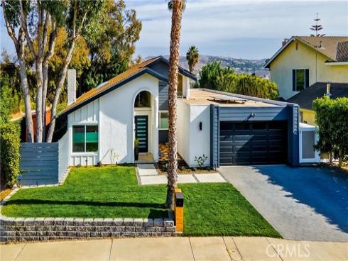 32772 Shipside Drive, Dana Point, CA