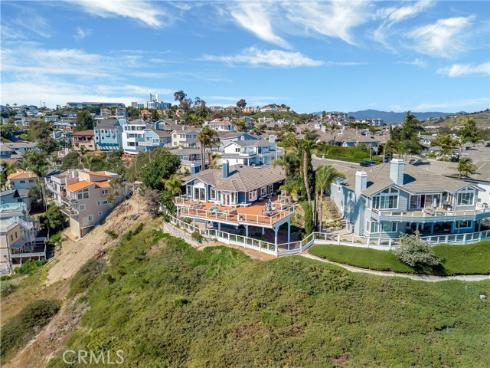 25252  Manzanita   Drive, Dana Point, CA