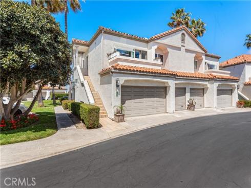 65 Centre Court, Dana Point, CA