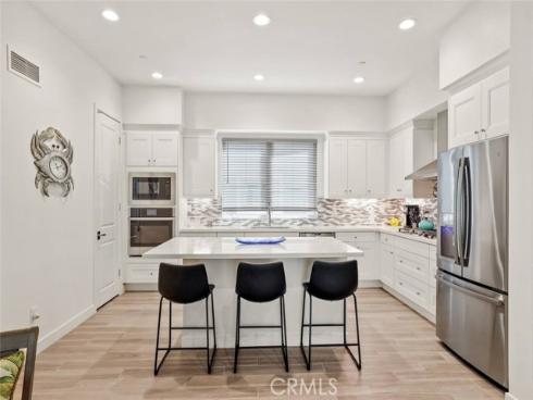 985 Doheny Way, Dana Point, CA