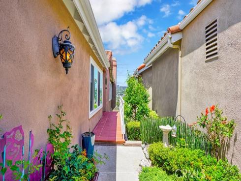 24965  Seagate  , Dana Point, CA