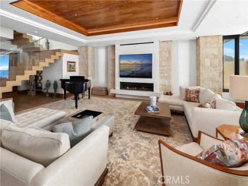 17 Strand Beach Drive, Dana Point, CA