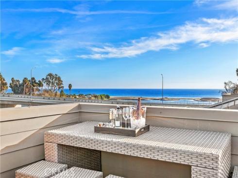 1309  Doheny   Way, Dana Point, CA