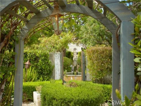 27002  Avenida Las Palmas  , Dana Point, CA