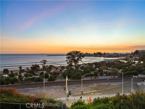 25836  Dana Bluffs  32 , Dana Point, CA