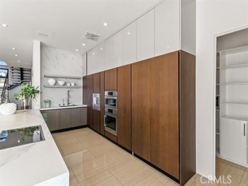 7 Pacific Wave , Dana Point, CA