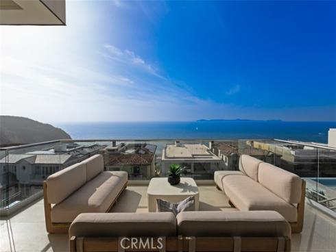 7 Pacific Wave , Dana Point, CA