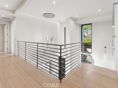 7 Pacific Wave , Dana Point, CA