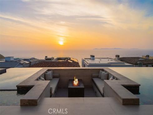 7 Pacific Wave , Dana Point, CA