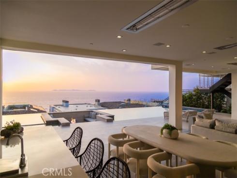 7 Pacific Wave , Dana Point, CA