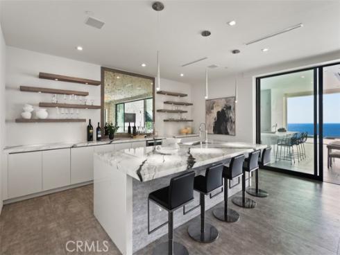 7 Pacific Wave , Dana Point, CA