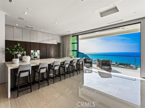 7 Pacific Wave , Dana Point, CA