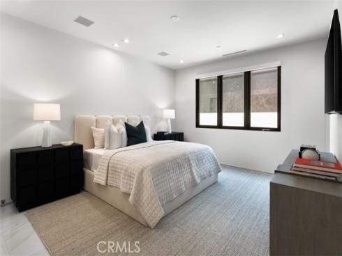 7 Pacific Wave , Dana Point, CA