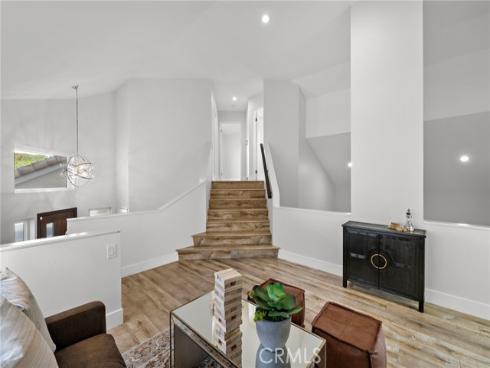 27 Palm Beach Court , Dana Point, CA